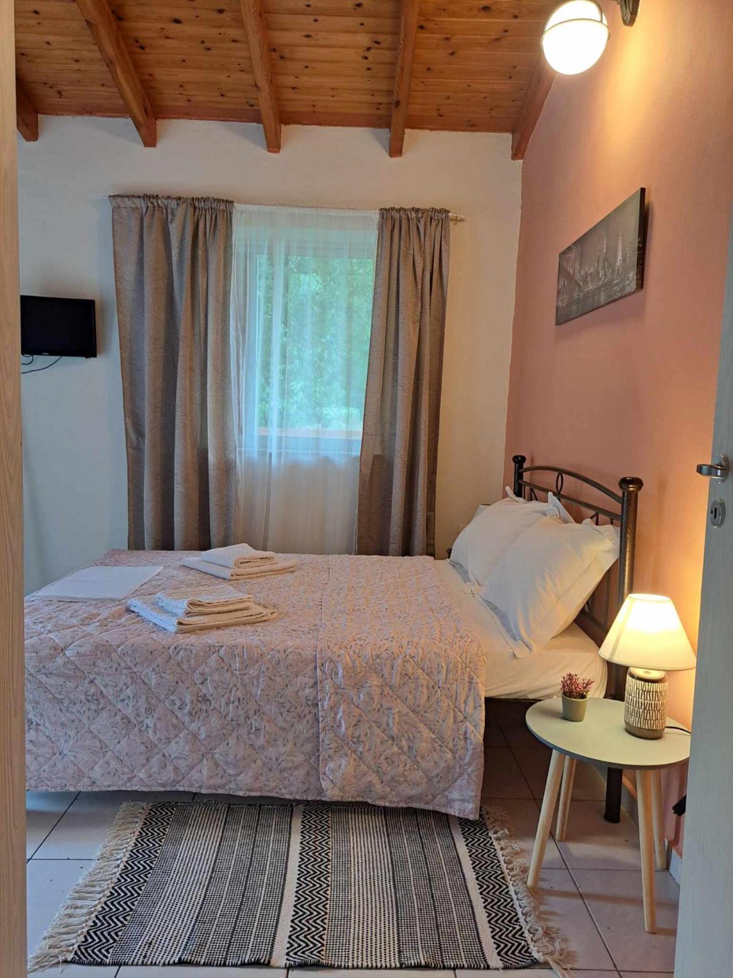 Felina House Villa Artemida  Buitenkant foto